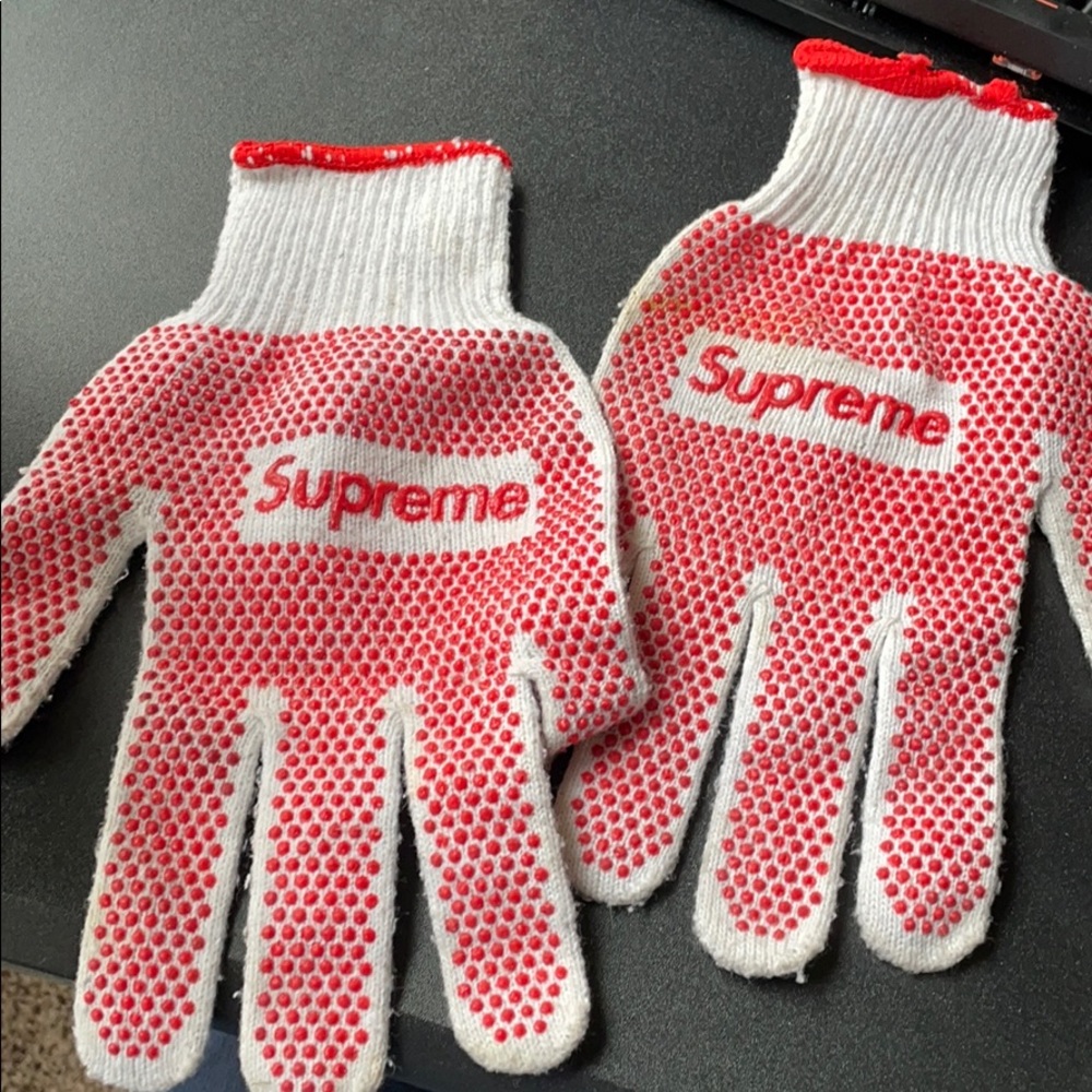 Supreme mechanic gloves